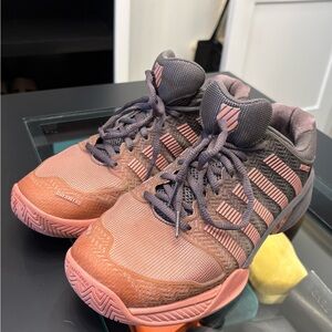 K-Swiss Athletic Shoes in Coral and Charcoal